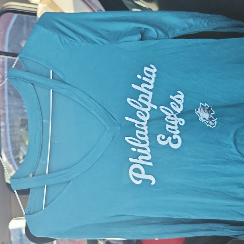 Philadelphia Eagles Women's top
